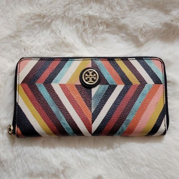 Tory Burch Continental Long Zip Around Wallet 👛 Rare Geometric Print Like New - Picture 1 of 10